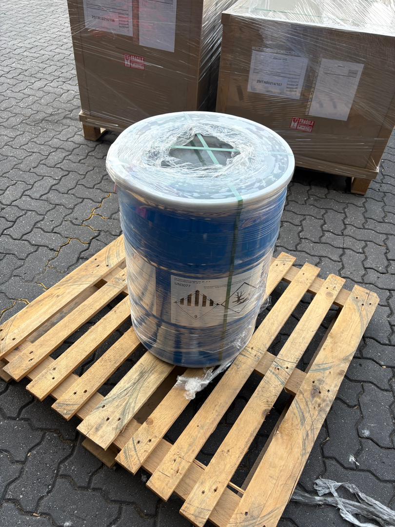UN3077 Class 9 dangerous goods drum on a pallet